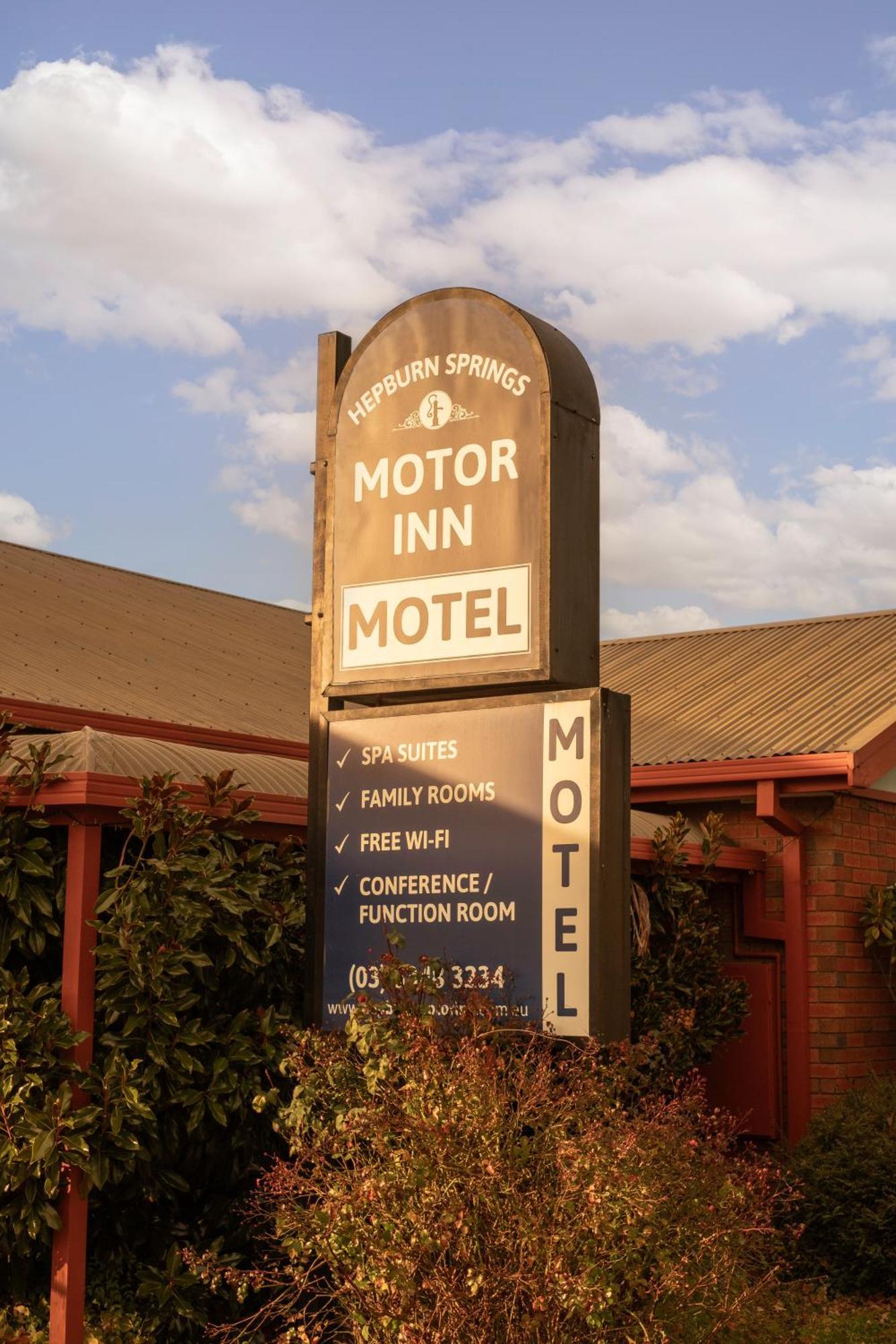 Hepburn Springs Motor Inn Esterno foto